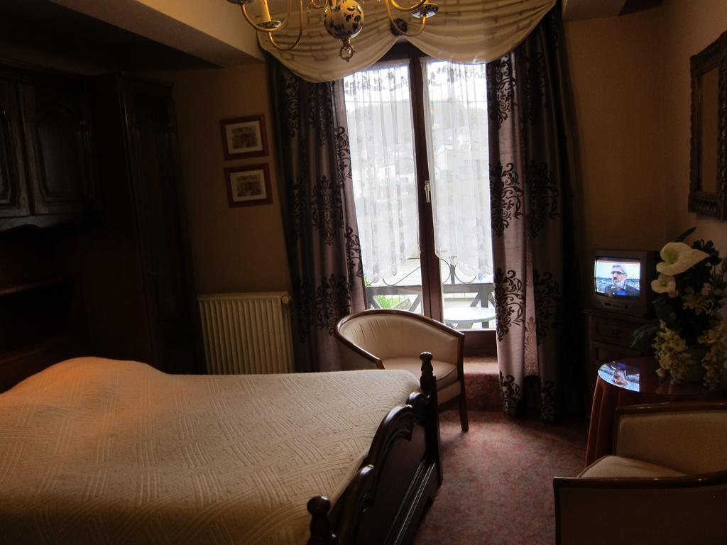 Auberge D'Alsace Hotel De France Bouillon Exterior photo